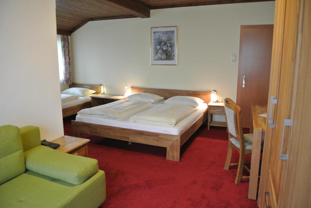 Kirchenwirt Gosau Hotel Exterior photo