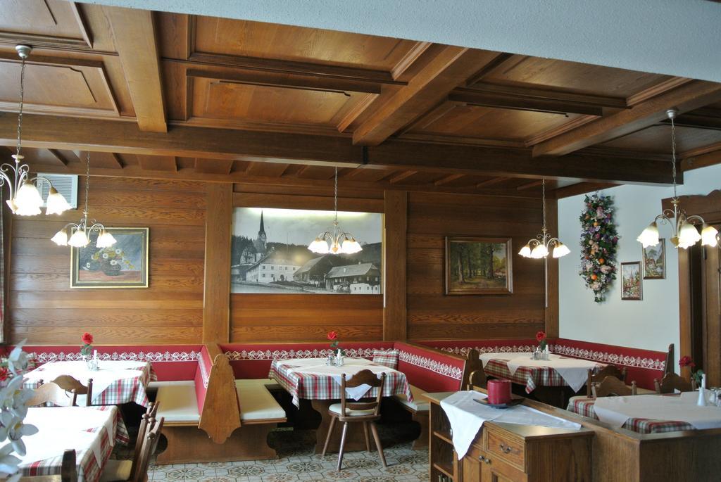 Kirchenwirt Gosau Hotel Exterior photo