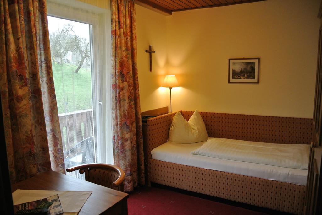 Kirchenwirt Gosau Hotel Exterior photo